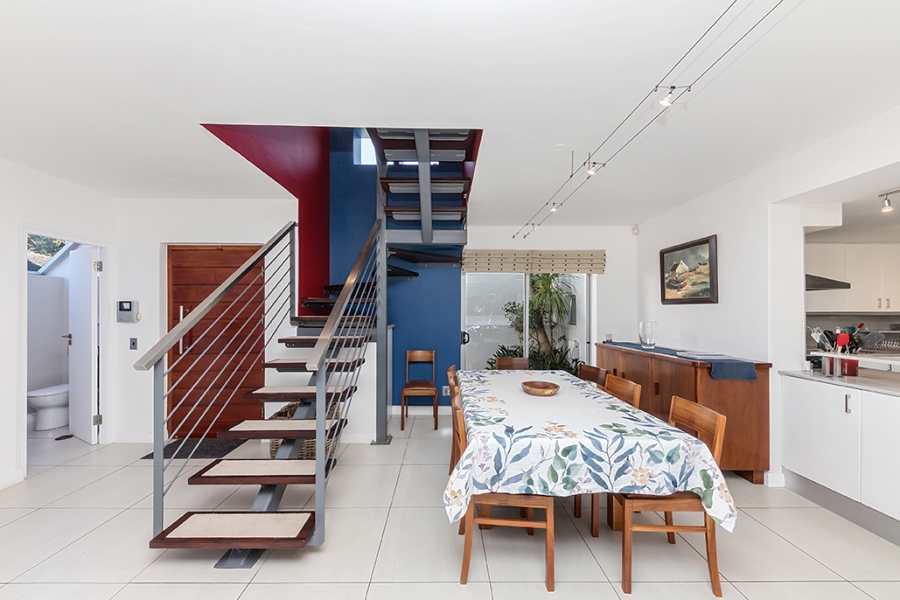To Let 4 Bedroom Property for Rent in Tamboerskloof Western Cape